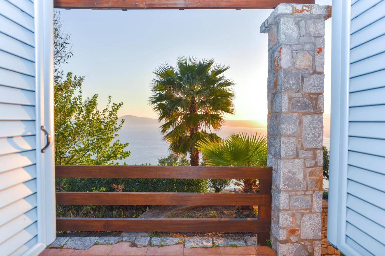 Ryalos Villas Kalamata Ngoại thất bức ảnh