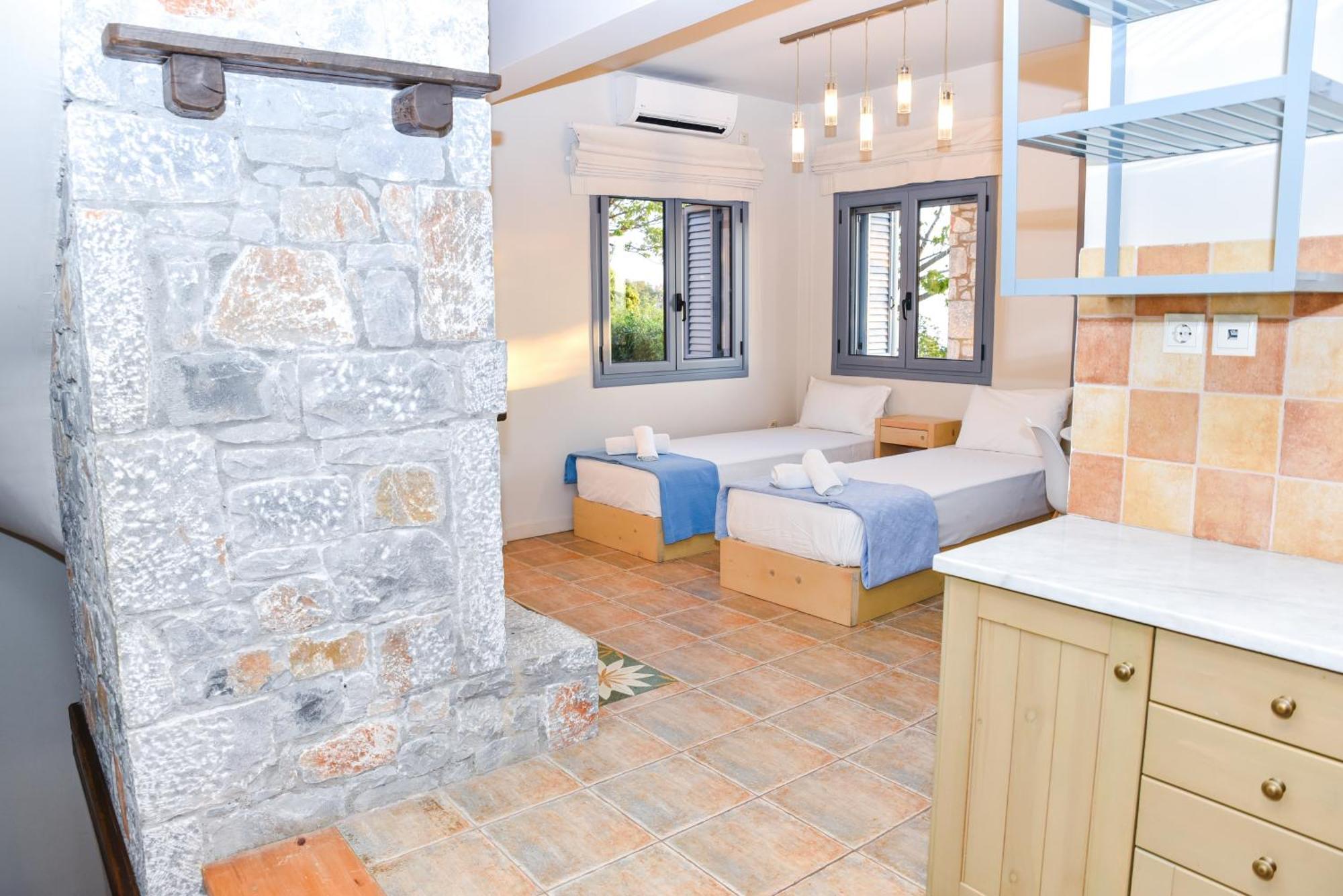 Ryalos Villas Kalamata Ngoại thất bức ảnh